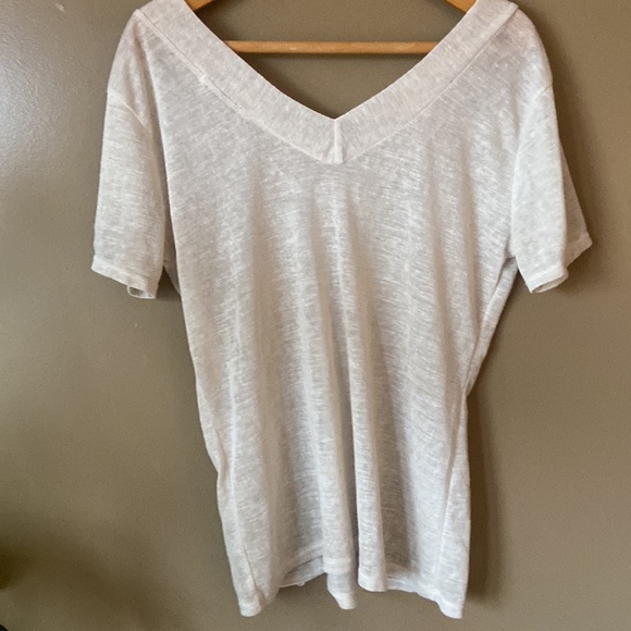 Linen blend V neck - Picture 4 of 4